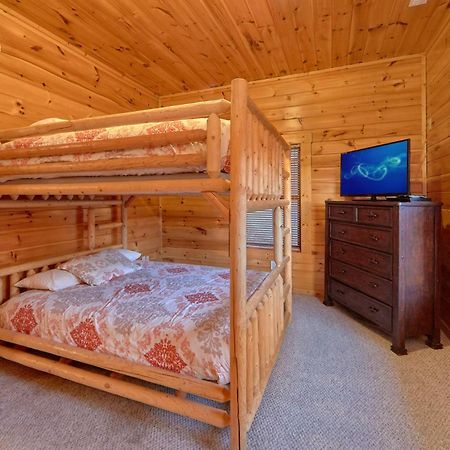 Misty Mountain Lodge Holiday Home Gatlinburg Εξωτερικό φωτογραφία