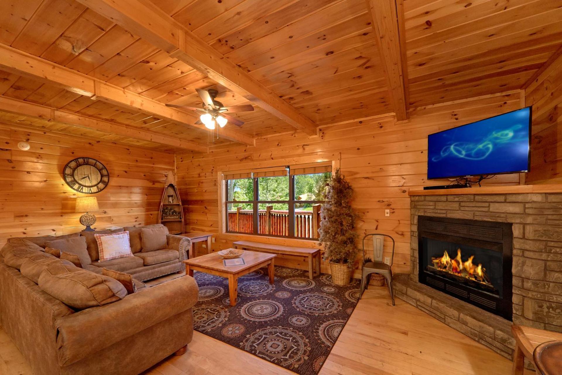 Misty Mountain Lodge Holiday Home Gatlinburg Εξωτερικό φωτογραφία